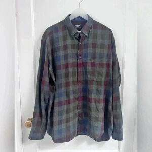 Paul & Shark Yachting Shirt Large Check Plaid
Logo Button Down Lightweight
